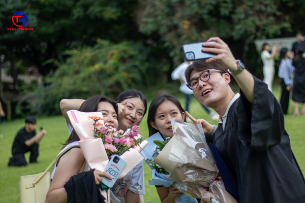 Sinh viên ĐẠI HỌC CÔNG GIÁO HÀN QUỐC 가톨릭대학교 Du học Thiên An 