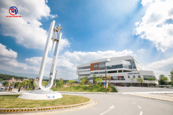 ĐẠI HỌC QUỐC GIA KANGWON (강원대학교) Du học Thiên An