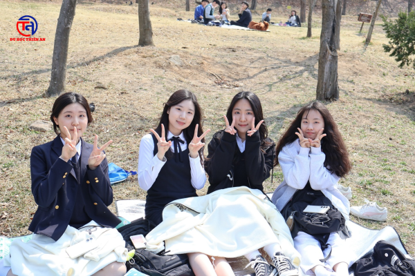 Đại học Quốc gia Seoul Seoul National University – SNU 서울대학교 DU HỌC THIÊN AN