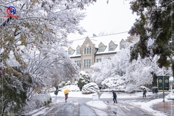 Ewha Womans University (이화여자대학교) DU HỌC THIÊN AN